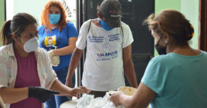 Un comedor social en la parroquia Petén (Guatemala) atiende a los más vulnerables durante la pandemia