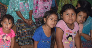 Pandemia, huracanes, migrantes y mucha pobreza es el grito desesperado de ayuda en Guatemala