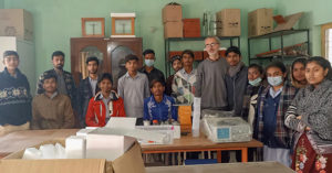Don Bosco Lahore (Pakistán) promueve la integración y la mejora de la educación con el proyecto científico ‘Physlab’