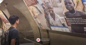 Exposición fotográfica ‘Educar para la paz’ en el metro de Bilbao sobre la situación de la infancia en Sudán del Sur
