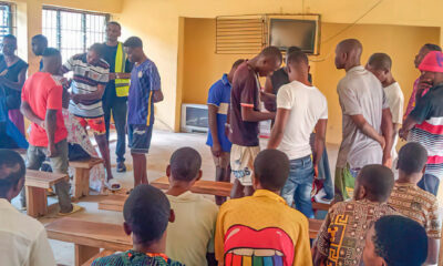 Capacitación para mejora las condiciones de vida de los reclusos de Ondo (Nigeria)